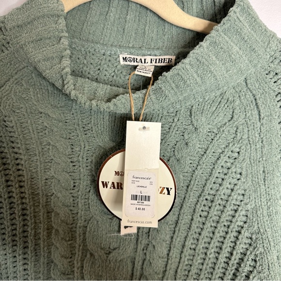 Sweater - Picture 2 of 5